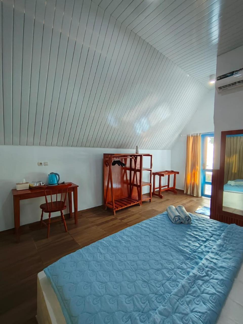 Tria Maria Cottage Ngurbloat Екстер'єр фото