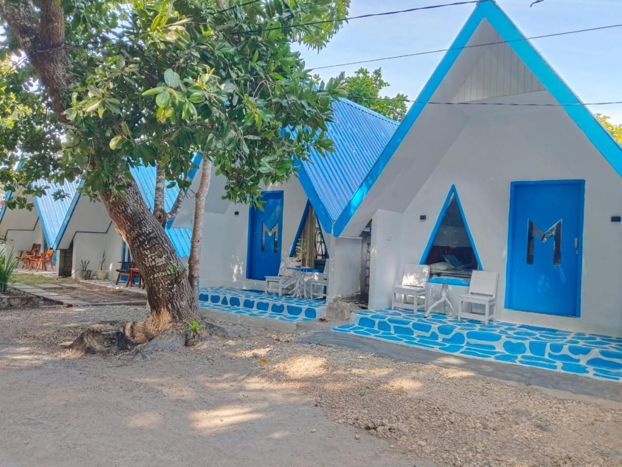 Tria Maria Cottage Ngurbloat Екстер'єр фото